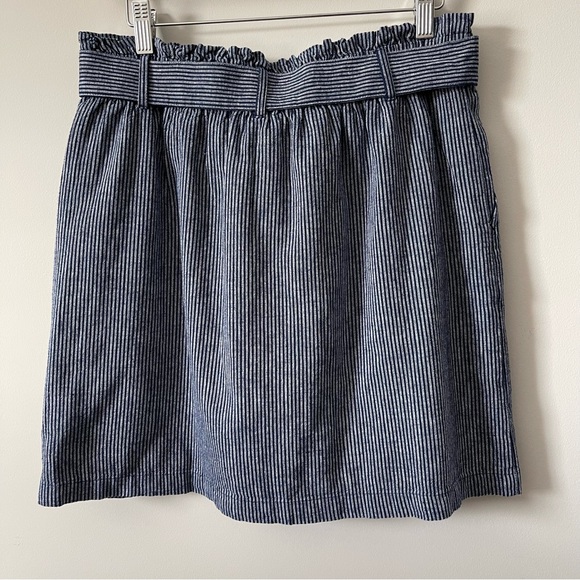 J Crew Linen-cotton paper-bag mini skirt Navy/White Striped Size Medium - Picture 6 of 11